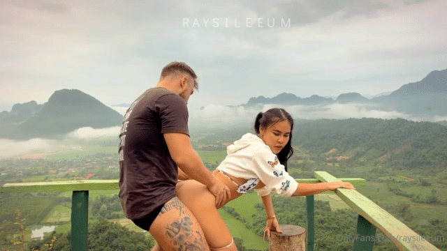 Raysileeum – Mountain Viewpoint Fuck