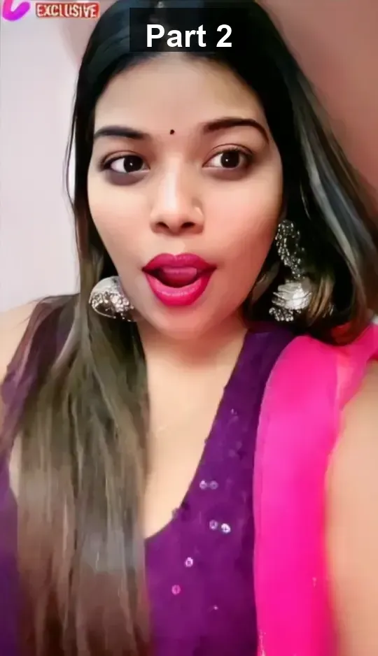 Bong hot model malaika showing her juicy big boobs with horny moves on tango live – Part 2