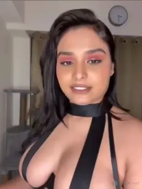 Curly Quinn aka EveQuinn in Skimpy Duct Tape Teasing Ass on Stripchat Live ~ with Face