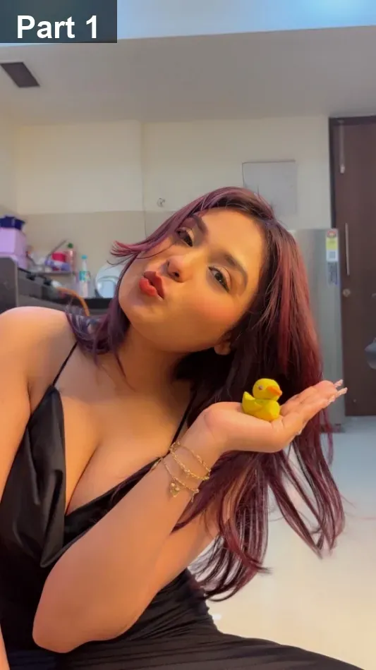 Curly Quinn aka EveQuinn’s Ass Shake in Thong Panties Live – Part 1