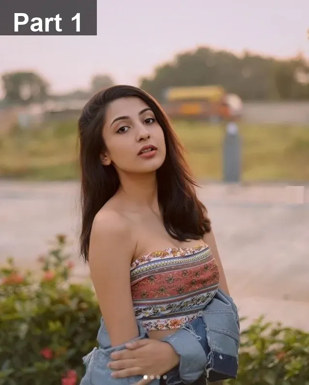 Horny Beautiful Girl Nidhi Pandit Giving Hard Blowjob To Her Boyfriend And Showing Her Boobs – Part 1