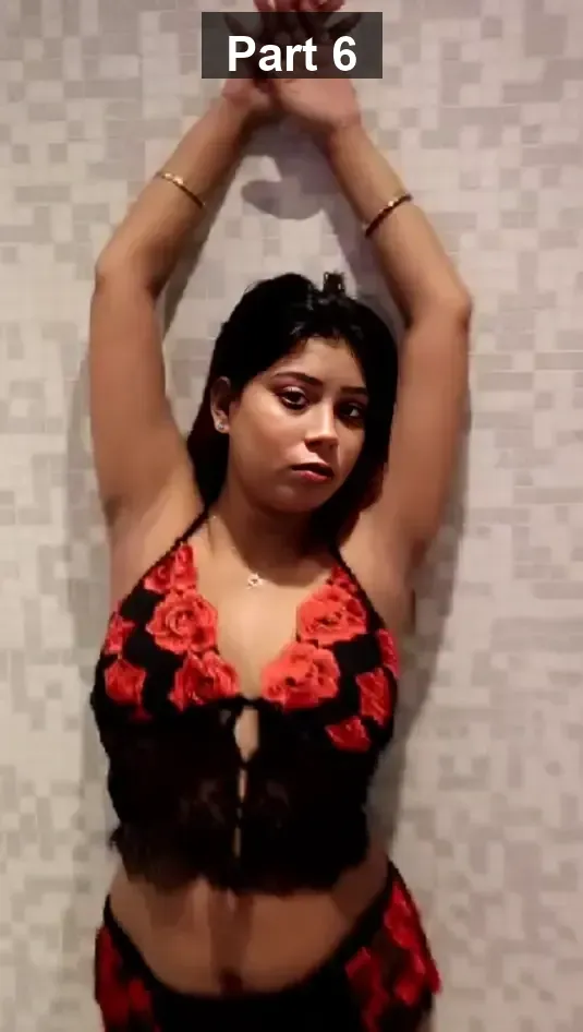 Horny Desi Sexy Girl Showing Her Big Boobs And Rubbing Her Pussy With Horny Moves And Danicng – Part 6