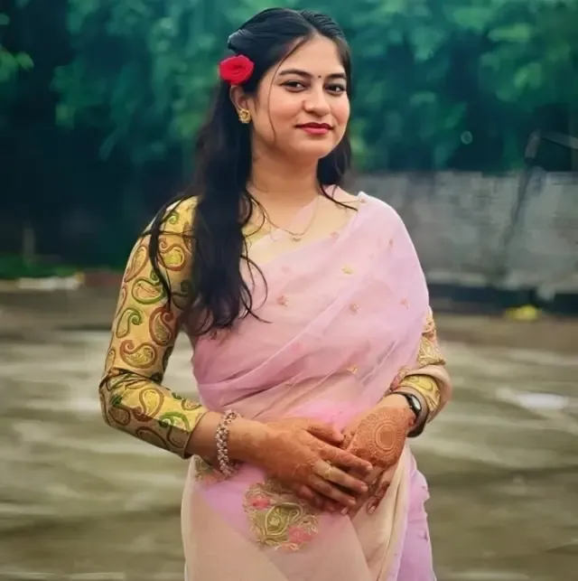 Hot beautiful desi Big Boobed Babe Pressing her Boobs and Fingering Herself