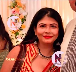 Hot Indian Bhabhi Sucking Dick and Getting Hard Fucked with Legs Spread by Her Boyfriend ~ with Face