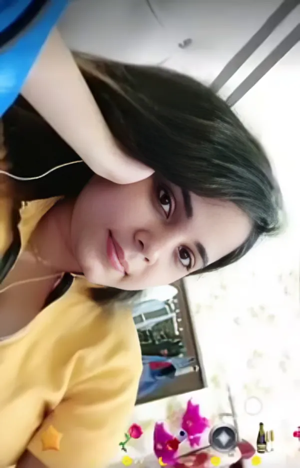 Desi Horny Indian Tango Girl Showing Her Big Boobs And Hairy Pussy With Stripping Off Her Cloths On Tango Live