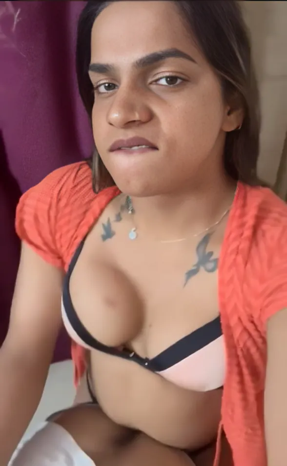 Famous Indian Shemale Deepika Viral Leaked Sextape And Videos Compilation Clip Fully Nude With Different Boys