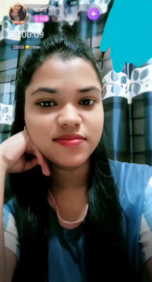 Horny Teen Shows Off Boobs, Pussy & Asshole, Dildo Fucking Herself