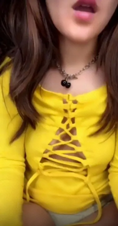 Hot Desi Girl Priyanshi Stripping Fully Nude and Shaking Her Boobs on Tango Live