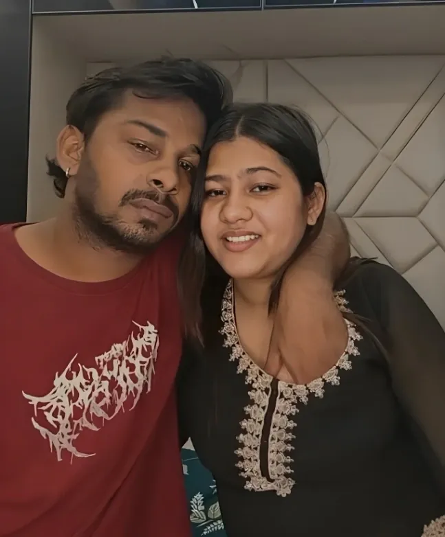 Indian Couple Live Cam XXX Stripped Nude Fucking Her Tight Pussy Hard