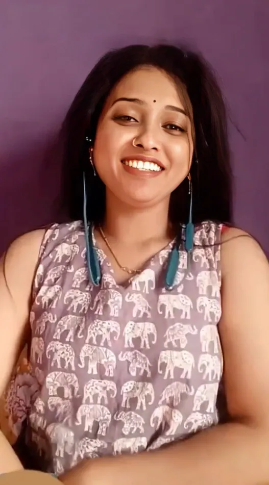 Riya Bhabhi Nude Video Call Slow Stripping Hot Face Expressions Teasing Her Boobs and Fingering Her Pussy