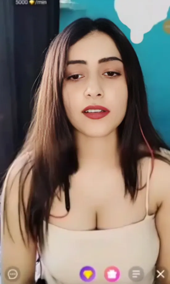 Sexy Desi Girl Nude Boobs & Tits Play on Live Video