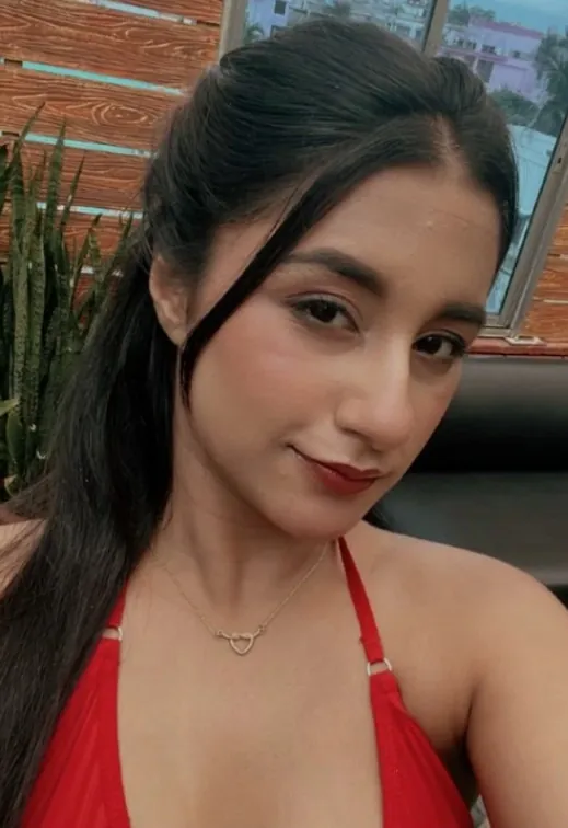 Super Hot Desi Model Udita Most Requested Full HD 15-Minute Video Strips Nude in Pool, Wet Tits & Ass On Display