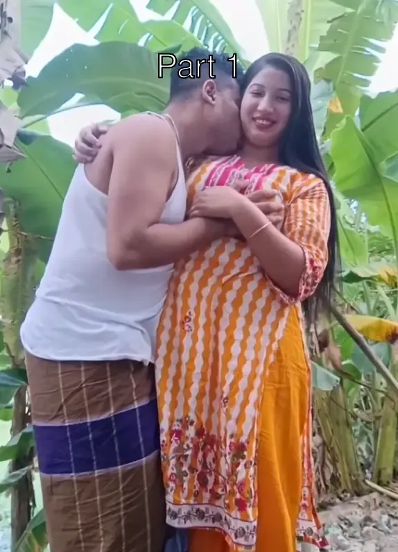 Viral Jungle Couple Fucking Hard After Licking Her Big Boobs – Part 1