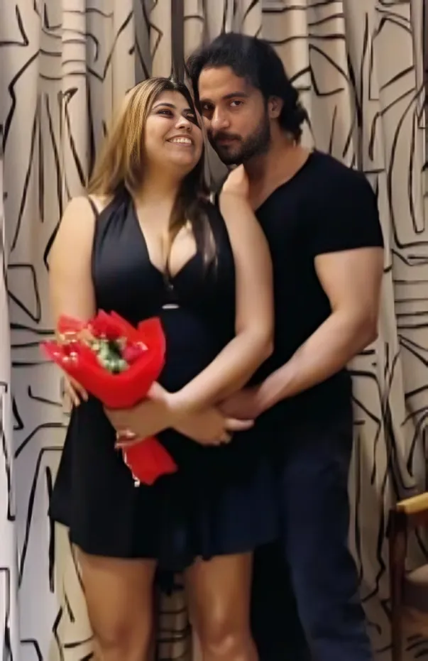 Famous OTT Actress Preeti Puneet Exclusive Date Night Tease And Fully Nude Fuck