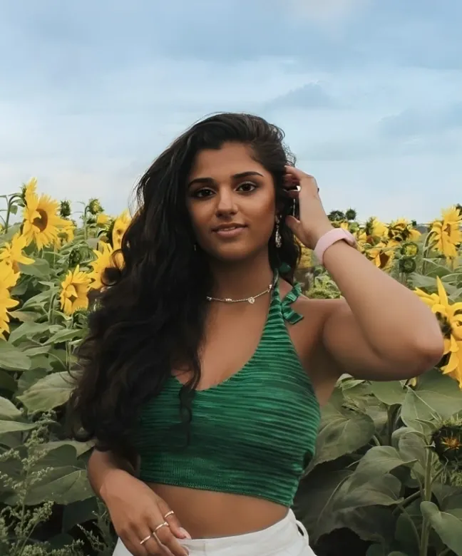 Indian Baddie Roshni Nude Riding Dildo Hard – Hot Face Expressions & Moaning