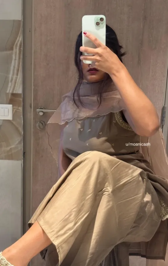 Moanicaah Full Nude Anal Sex Video Riding Hard Cock for 20 Minutes