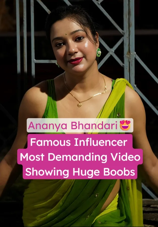 Superhot Insta Influencer Ananya Bhandari Showing Huge Boobs Most Demanding Video