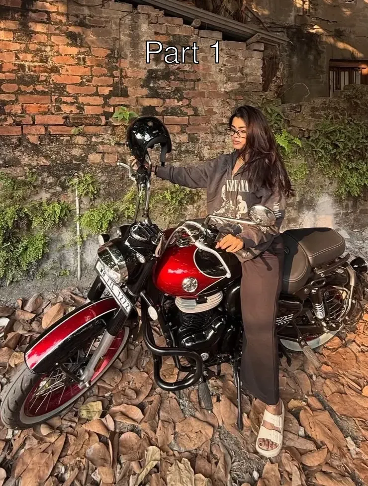 Sizzling Hot Instagram Influencer Simi Das Most Exclusive Pics Set Showing Her Boobs & Ass Closeup – Part 1