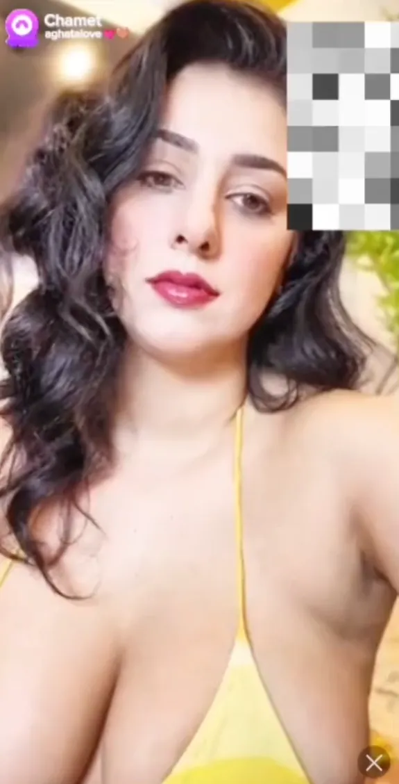 Gorgeous Chamet Babe Showing Her Hot Big Boobs Masturbate Nude Live On Cam