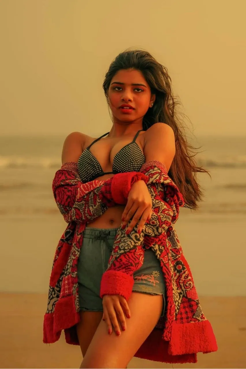 Barsha Jha Completely Nude Plays Hard Head Cock With Mouth Video Leaked