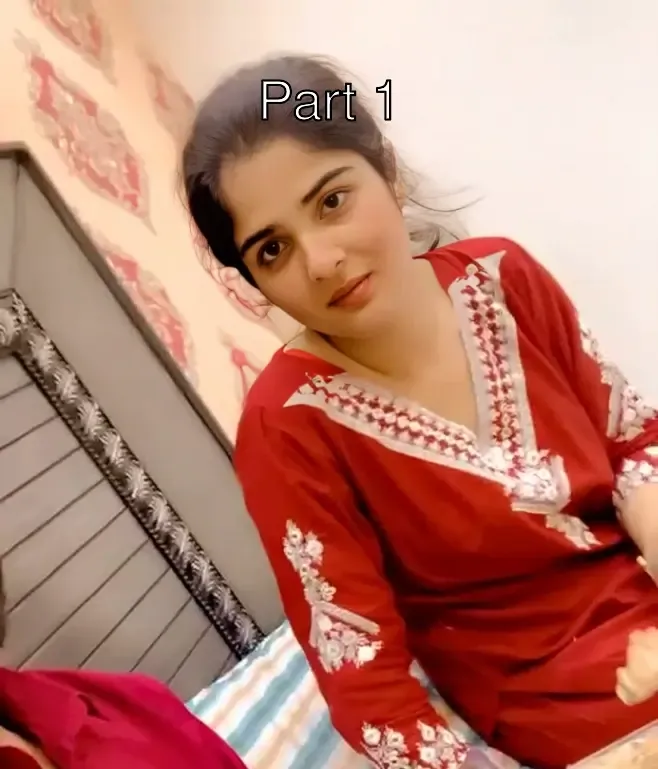 Beautiful married punjabi girl sucking cock and fucked hard by her boyfriend viral clips – Part 1