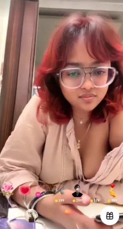 Desi Cam Babe Gives Deep Blowjob And Pussy Fucked Live Nude Sex Show