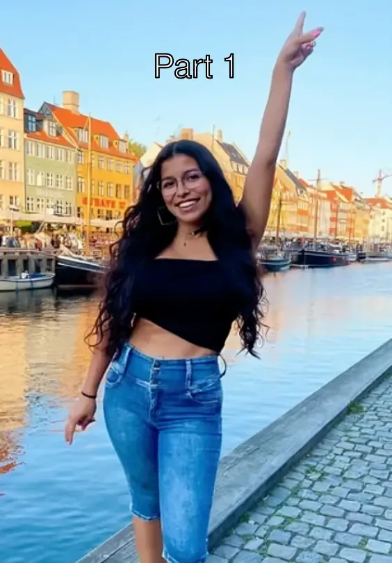 Horny Beautiful Instagram Model Vanessa Vain Showing Her Big Juicy Boobs And Pressing Them Hornily – Part 1