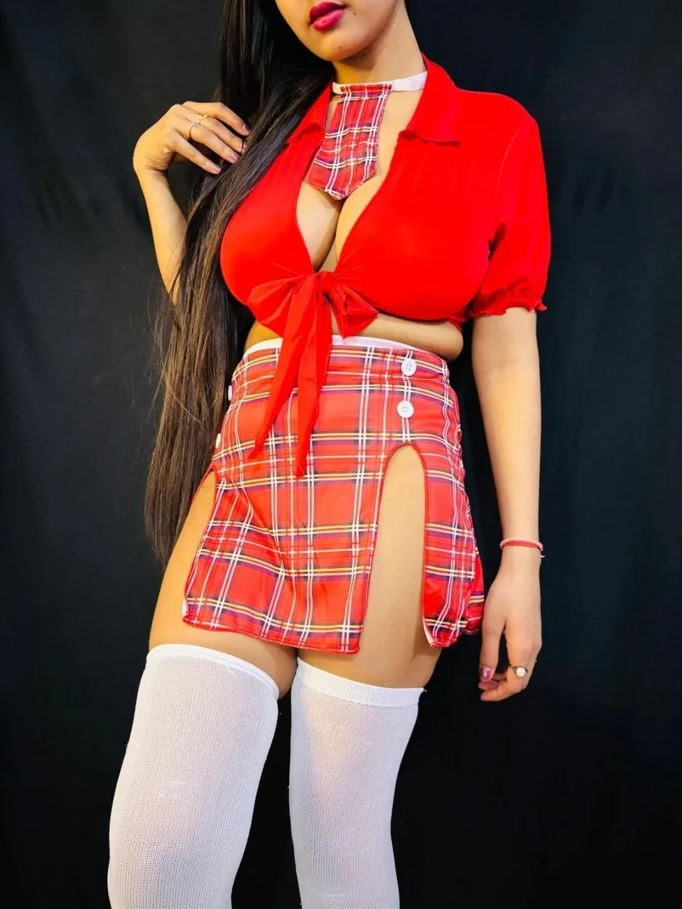 Hot Girl Richi Huge Boobs Out Pressing Them And Nude Thick Ass Shows