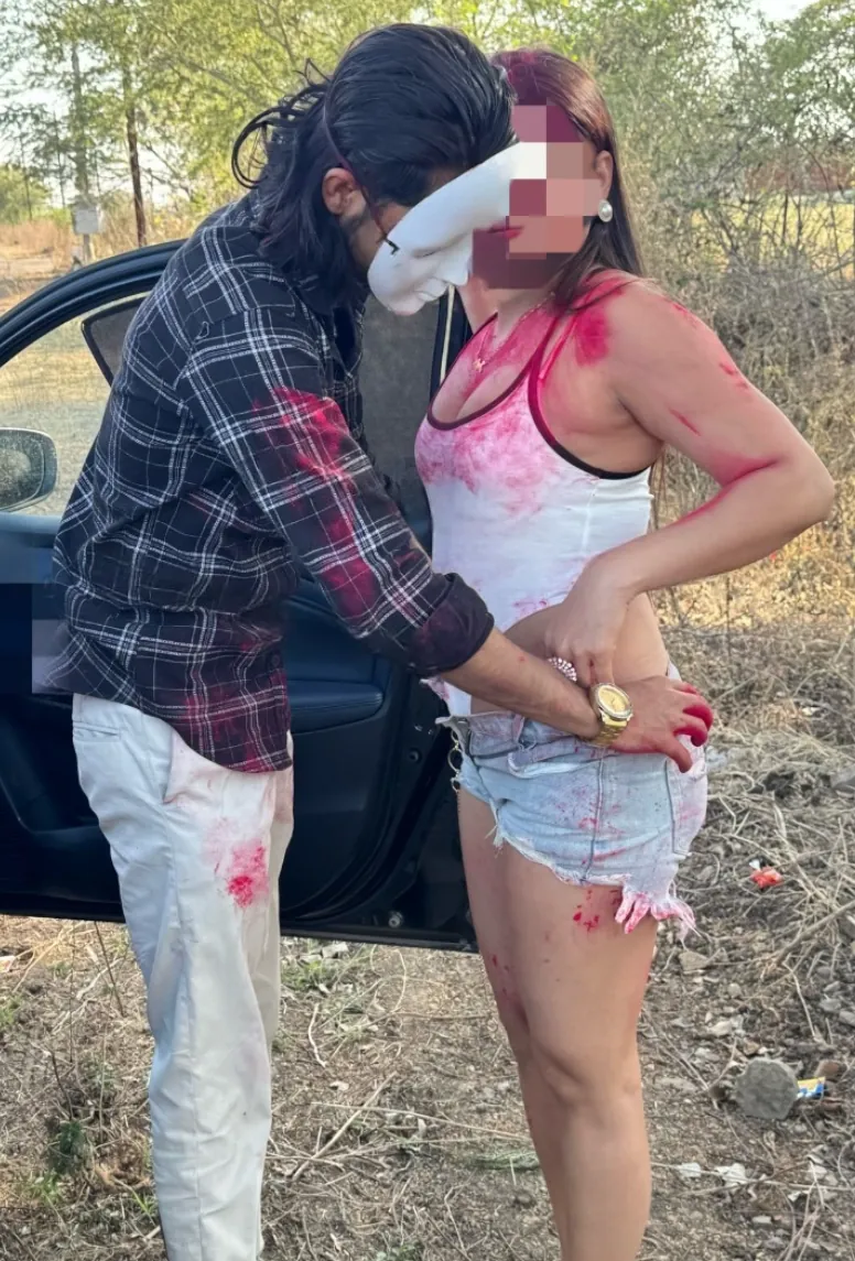 Jaslin gets her wet pussy fucked hard by 18-year-old stranger during Holi