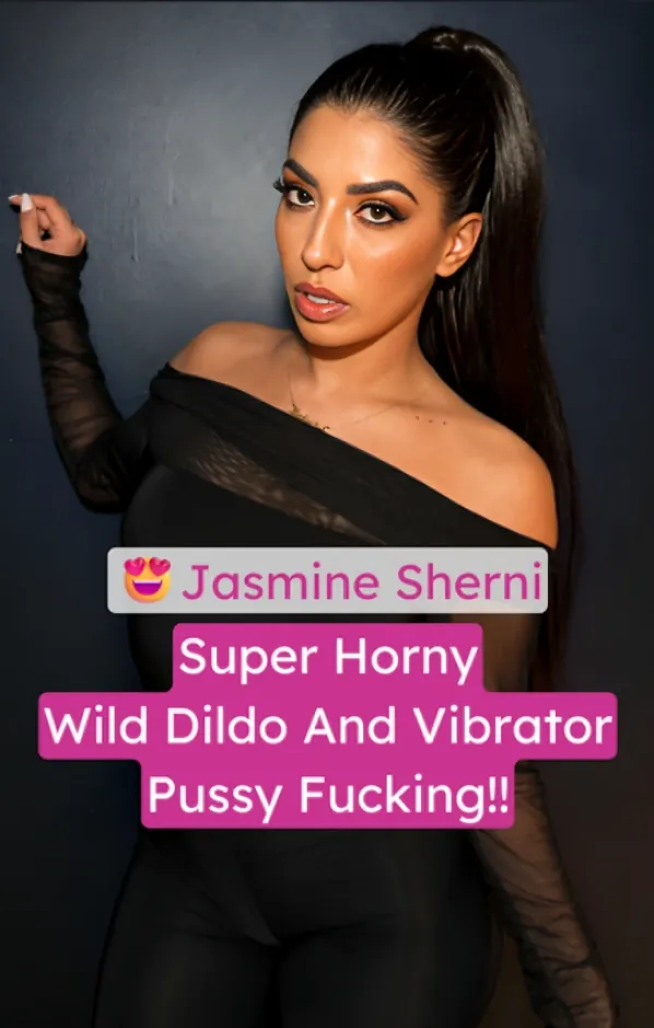 Jasmine Sherni Gets Super Horny Fucks Wet Pussy With Pink Dildo While Vibrating Her Clit