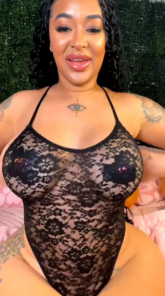 Hot Topless Cam Girl Shows Her Flawless Pussy On A Tiny Panty